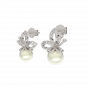 The Wholesome Gold Diamond & Pearl Earring